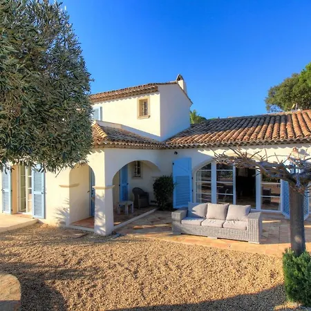 Sainte-maxime Sleeps 11 Pool Air Con Sainte-Maxime
